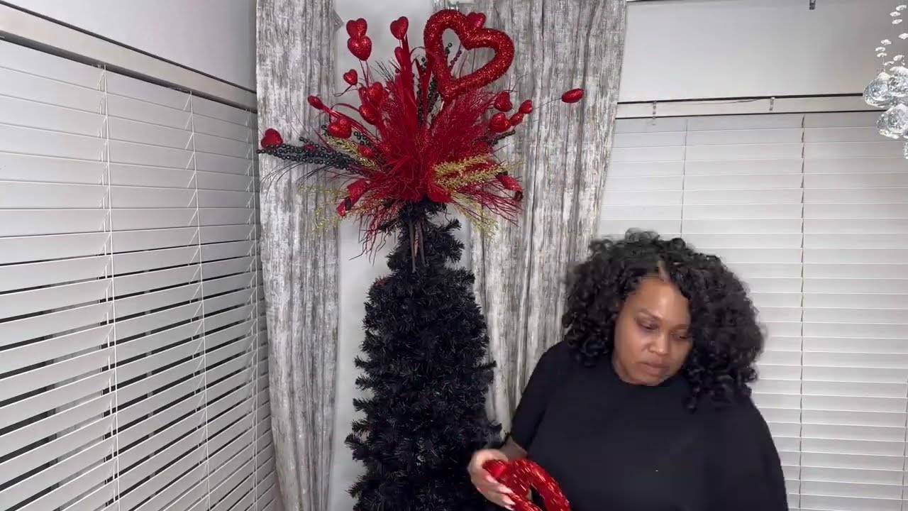 STUNNING VALENTINES TREE/ DECORATE WITH ME FT. TEDDY BLAKE #valentinesday #decoratewithme