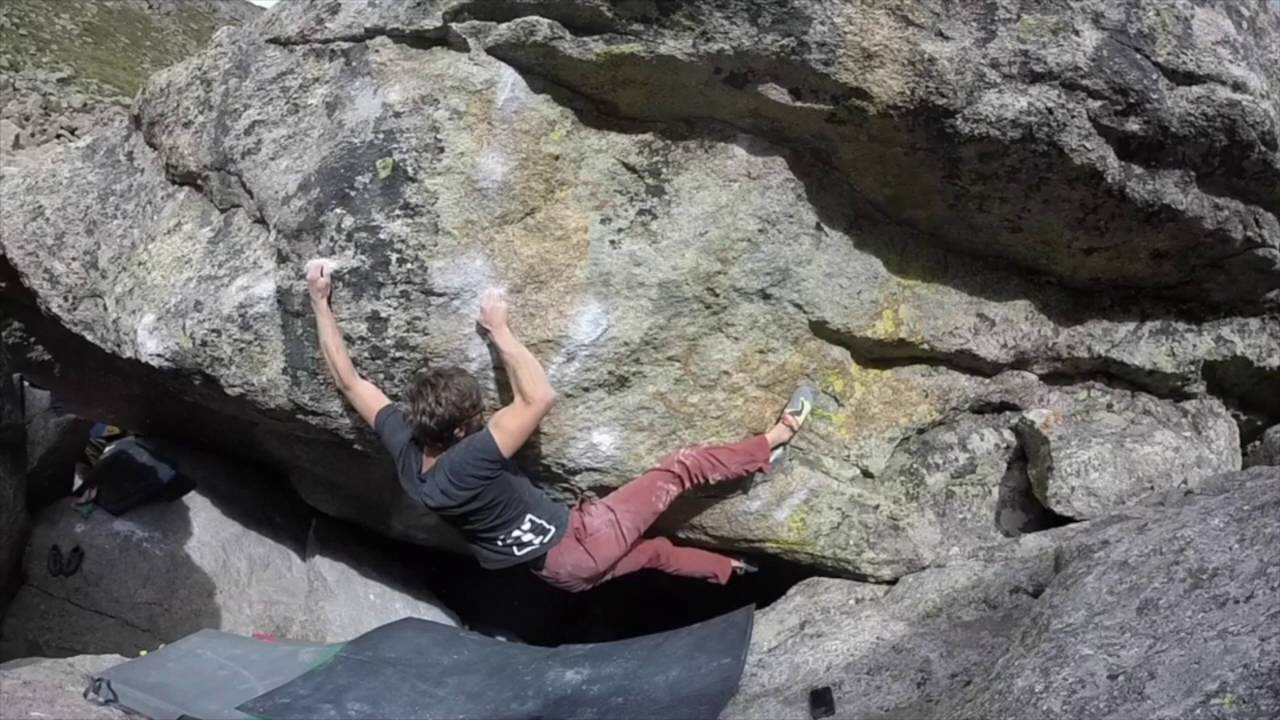 FrictionLabs Pro Will Anglin Dismantling the Enemy V12, Lincoln Lake, CO.