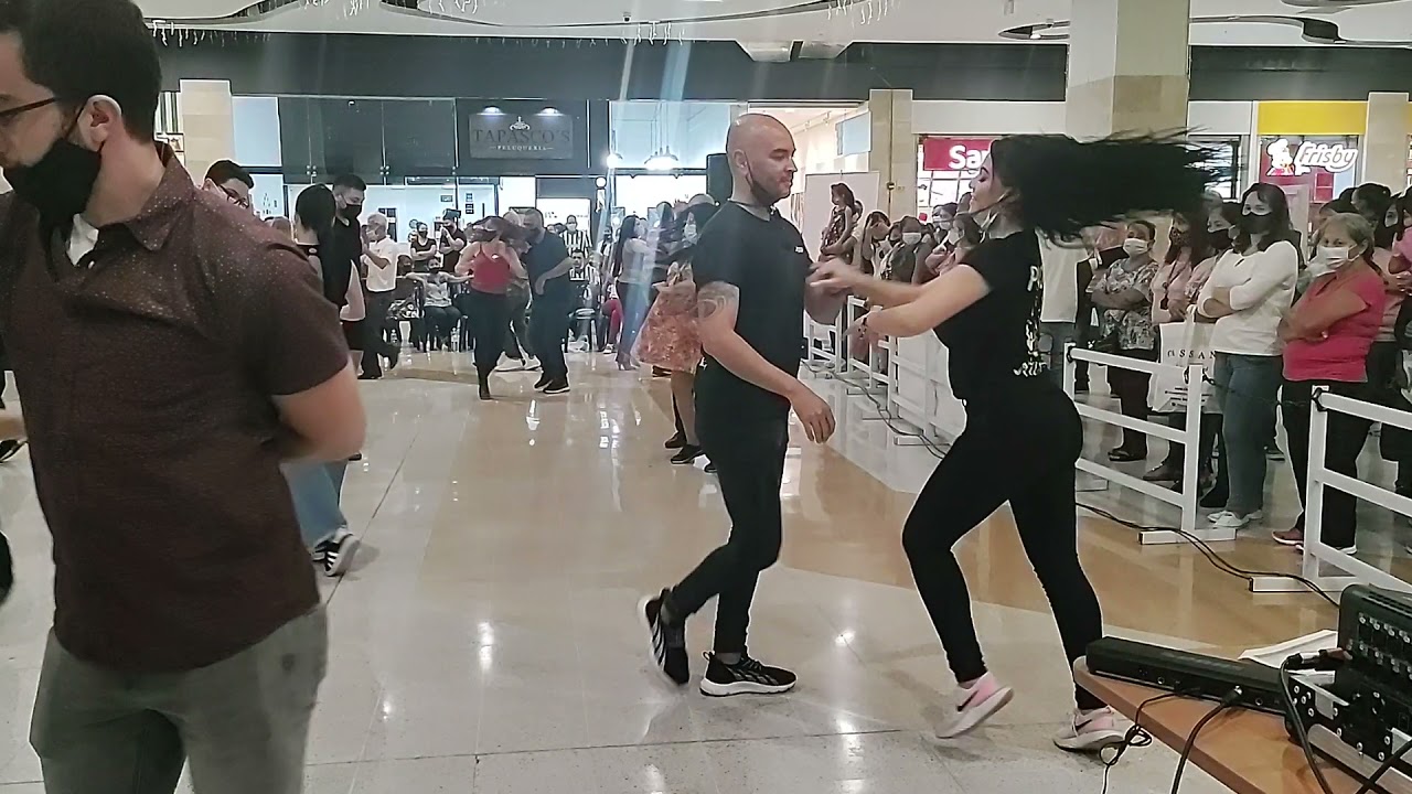 PORRO MARCADO ANDRÉS Y AILYNG
