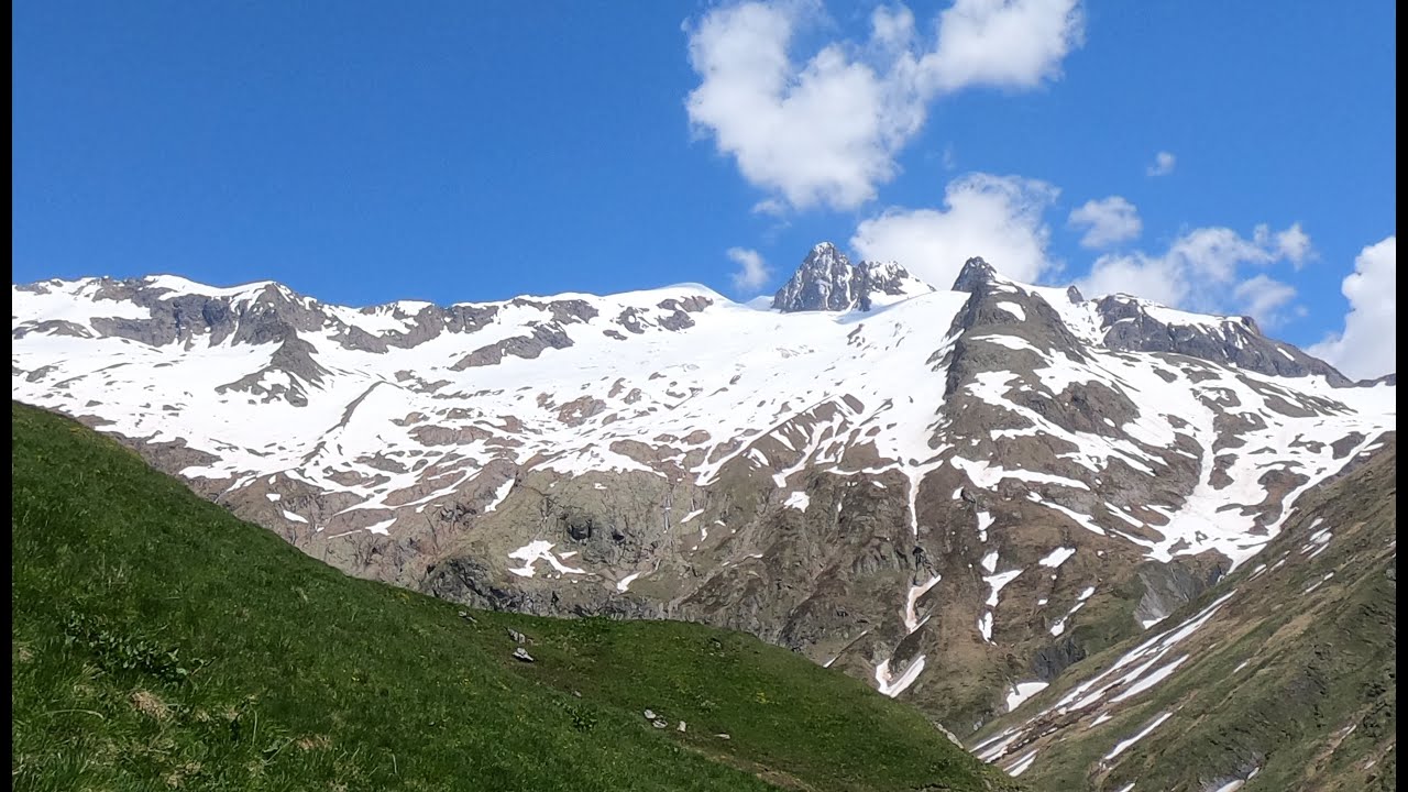 Aiguille des glaciers (3816) Départ des Lanchettes