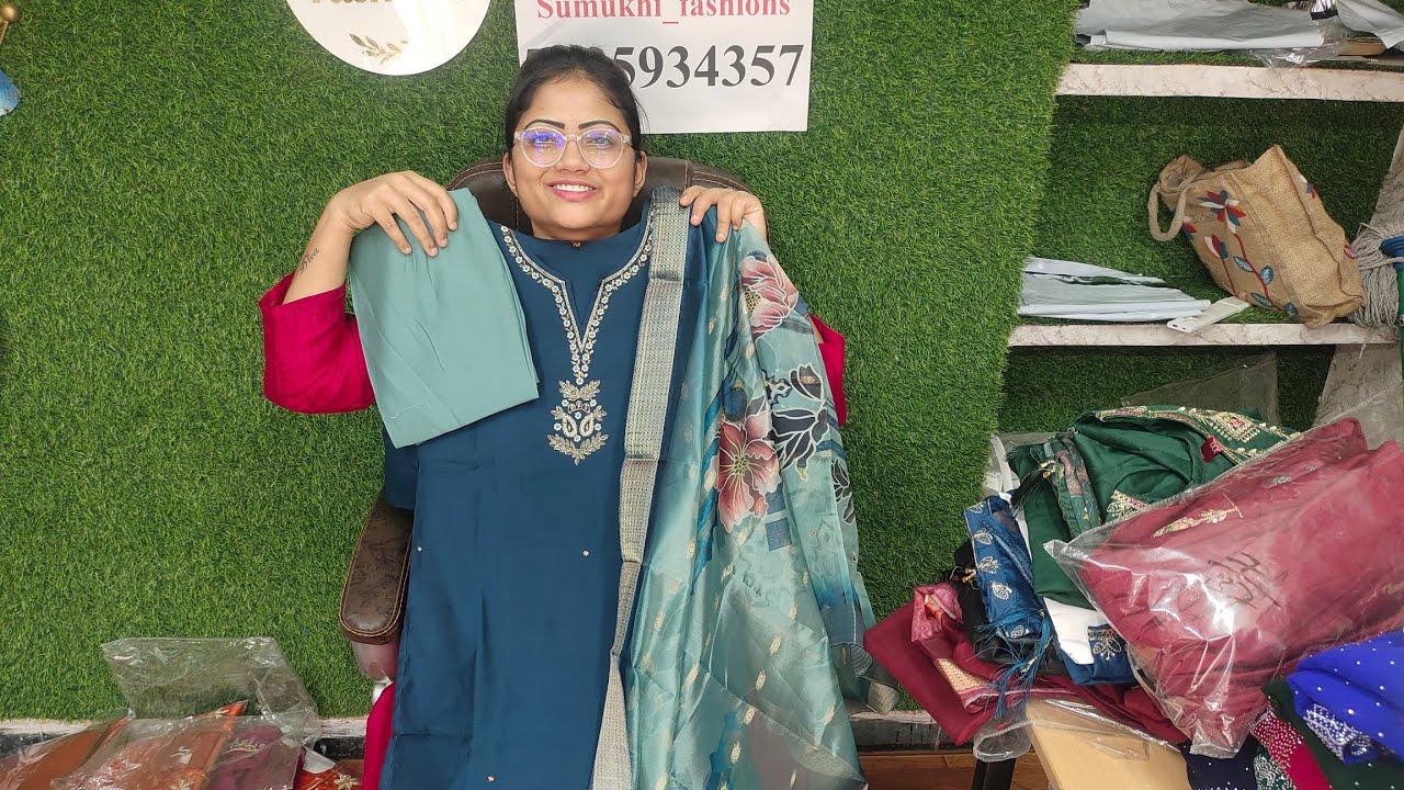 🔥🔥🥻🥻 sumukhi fashions is live trending collections ##livestream ##ytviral ##ytvideos 