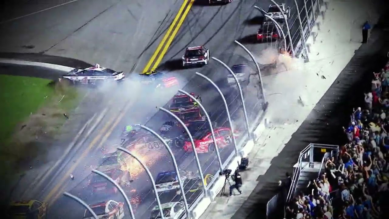 Austin Dillon Catch-Fence Crash @ Daytona (Recap)