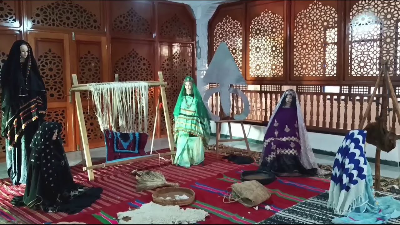 ميلة: الزي النسوي للشرق الجزائري الكبير يزين أروقة دار الثقافة مبارك الميلي