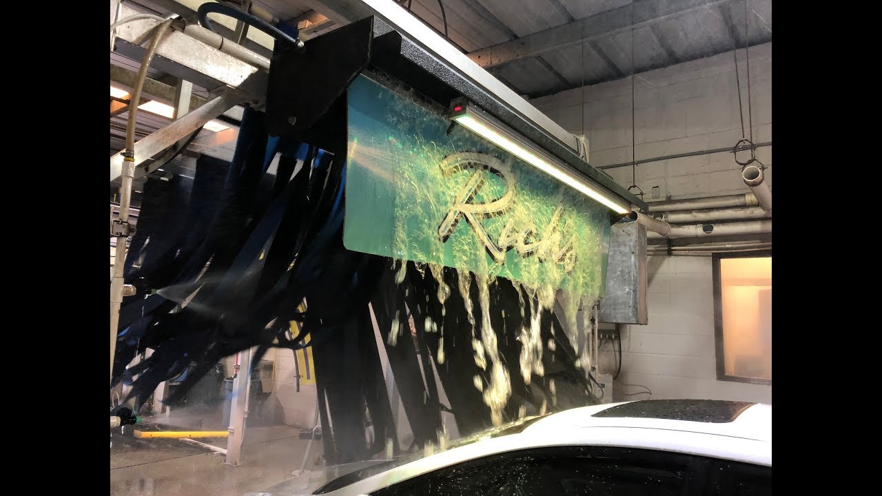 Rich's Car Wash: Mobile Hillcrest Rd Site