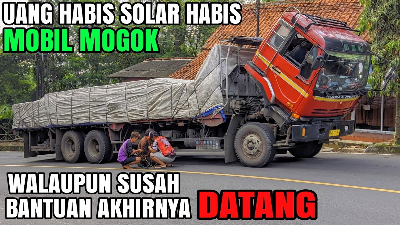 Sudah Berumur Pak Sopir Pantang Mundur, Mogok Ditanjakan Mesin Susah Hidup Akhirnya Dibantu ditarik