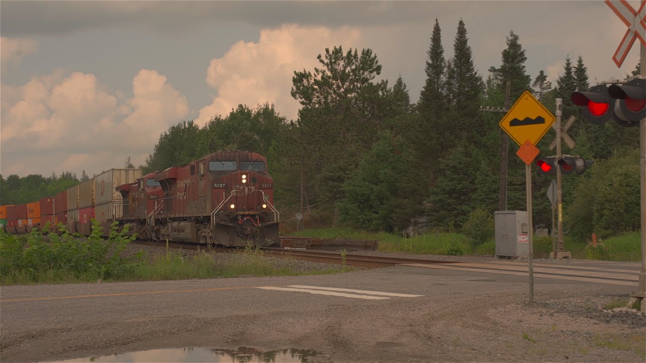 Fast 60+ kph Freights In Northern Ontario