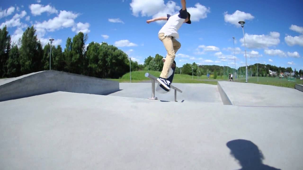 Martin Kvisla - Streetcorner 2014
