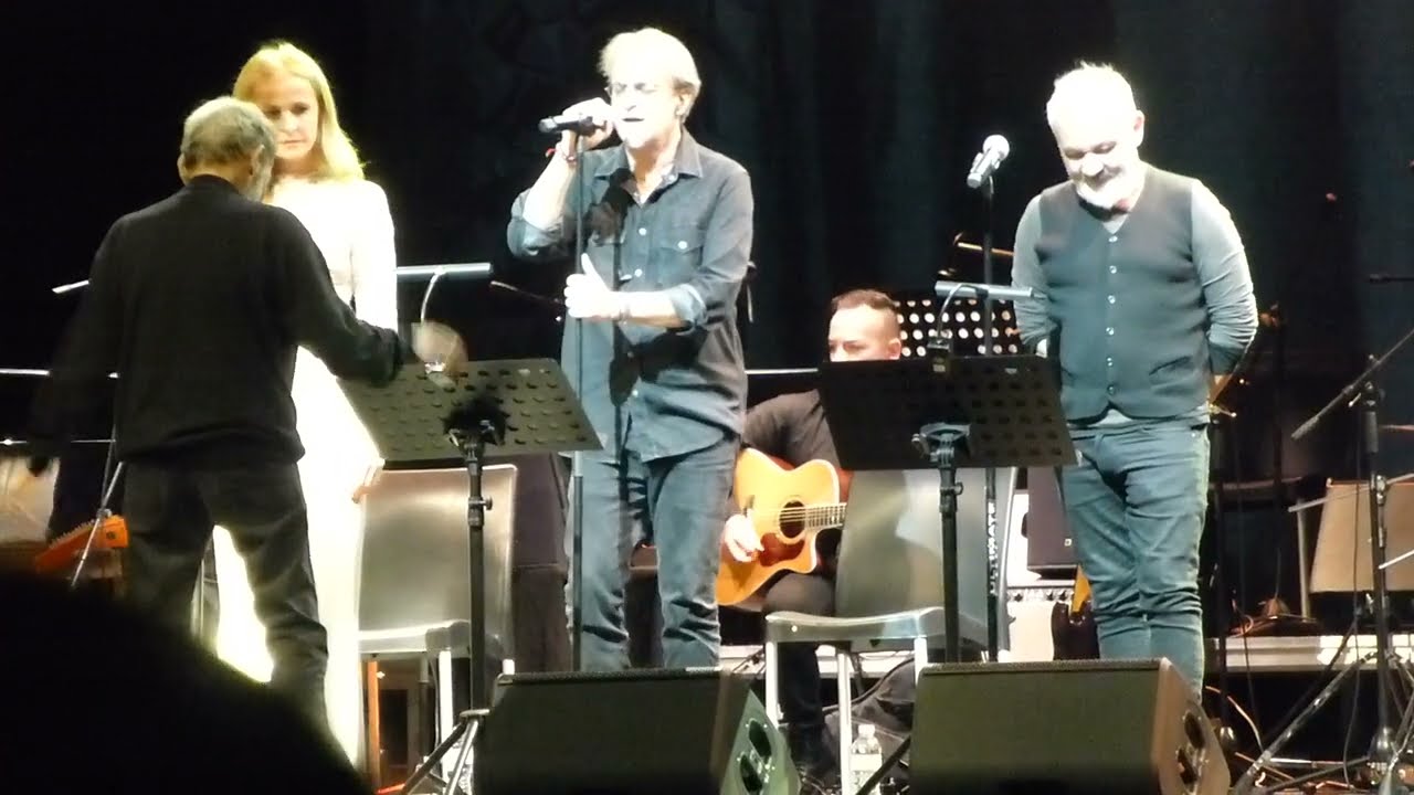 Πασχαλίδης & Θηβαίος & Σαΐα - Φίλοι κι αδέλφια @ Christmas Theater 7/12/2022 - Ξαρχάκος - Ηρώ Σαϊα