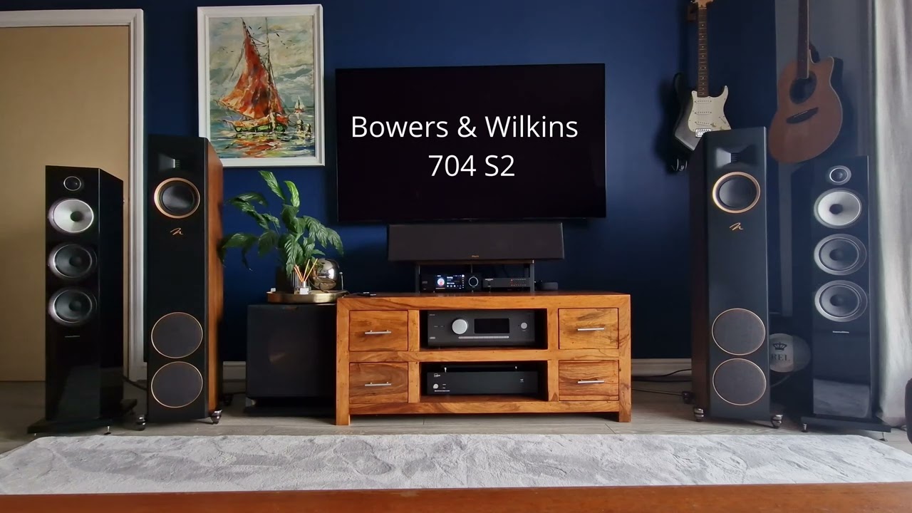 Bowers & Wilkins 704 S2 VS Martin Logan Motion F20