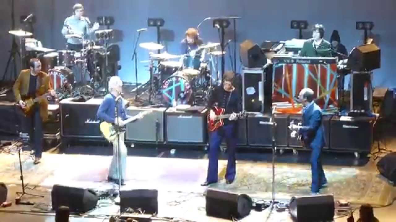 Paul Weller and Bradley Wiggins - That's Entertainment