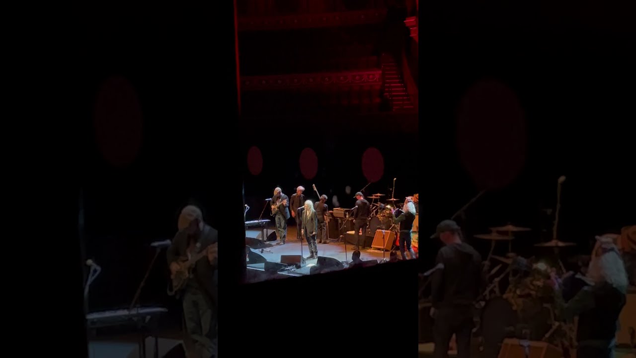 PATTI SMITH Blame It On The Sun ROYAL ALBERT HALL