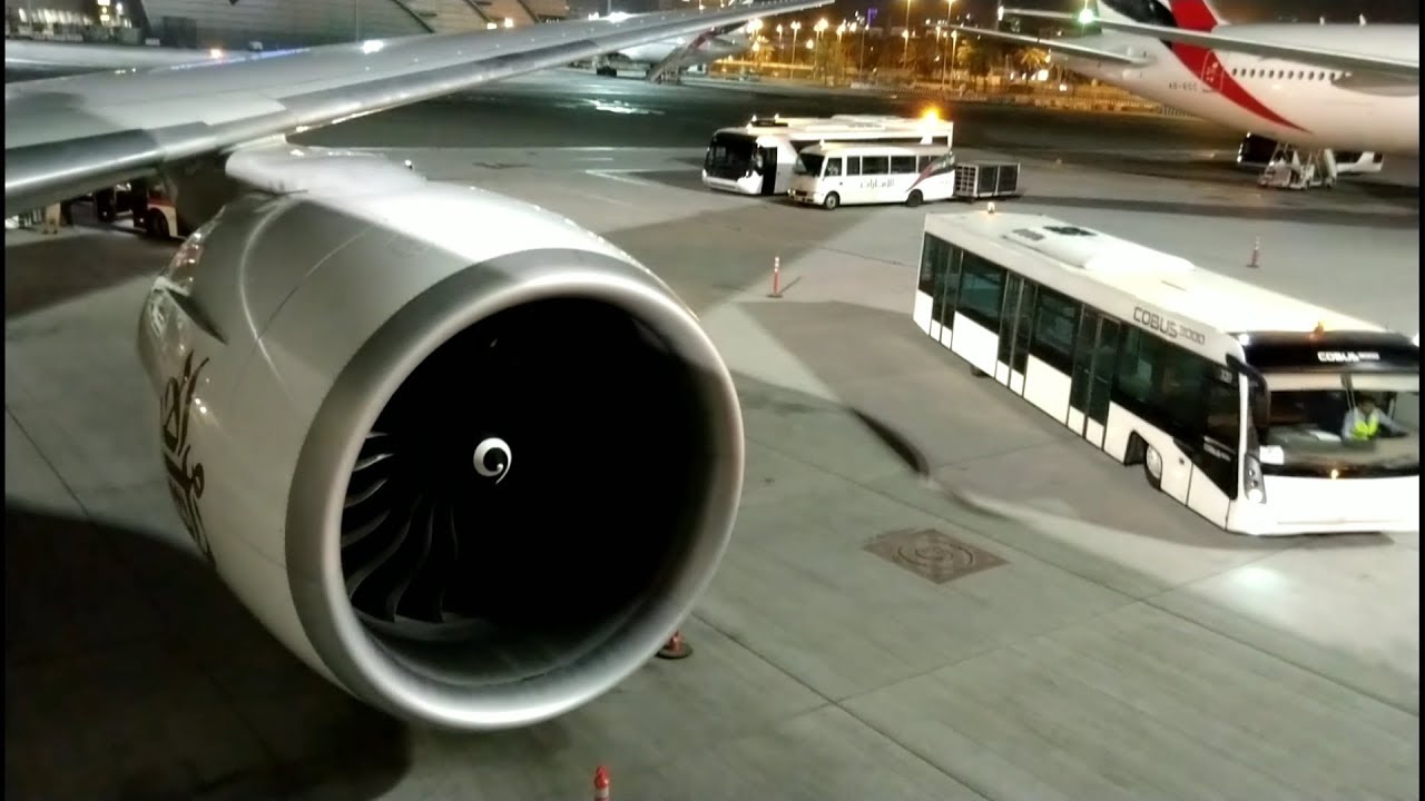 Emirates Newcastle airport to Bangkok with bus transfer in Dubai