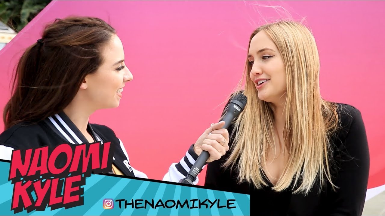 Naomi Kyle at VidCon 2018