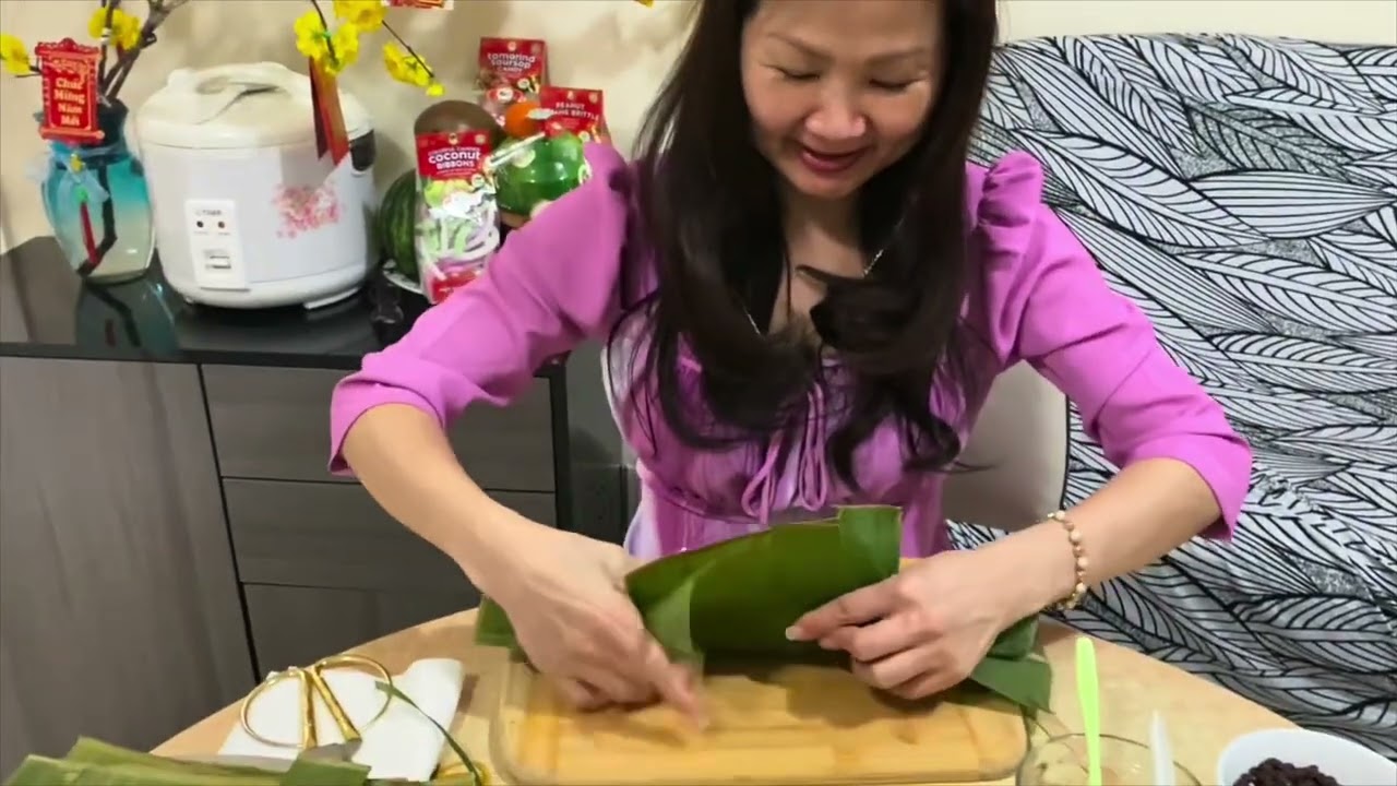 Gói bánh Tết kiểu mới siêu nhanh 