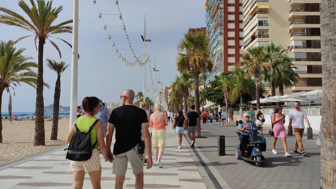 BENIDORM 🇪🇦 CIMBEL HOTEL LEVANTE BEACH November 2022 Costa Blanca SPAIN 4K