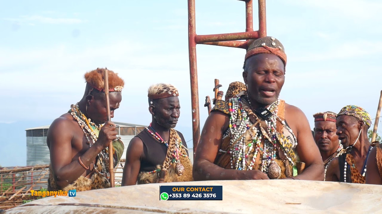 MAZISHI YA MZEE A’OLOELWA MWAMI WA BABONDO ALIYE FARIKI NA UMRI WA MIAKA 162 FIZI