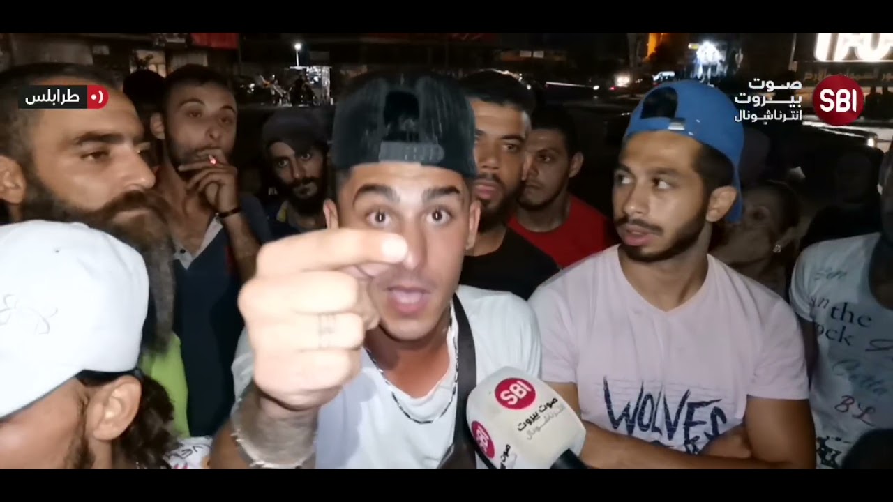 تضارب في ساحة النور على خلفية قطع الطريق