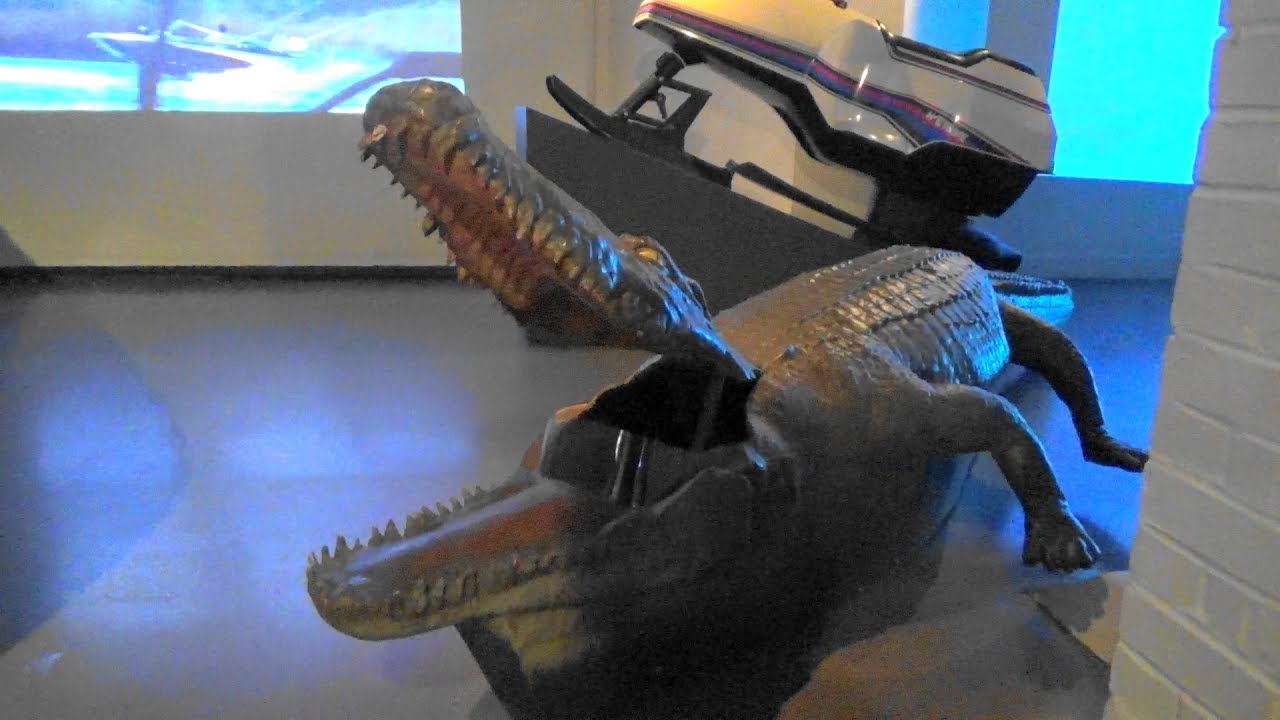 Glastron GT-150 / Wetbike / Crocodile Submarine - Bond in Motion - London Film Museum