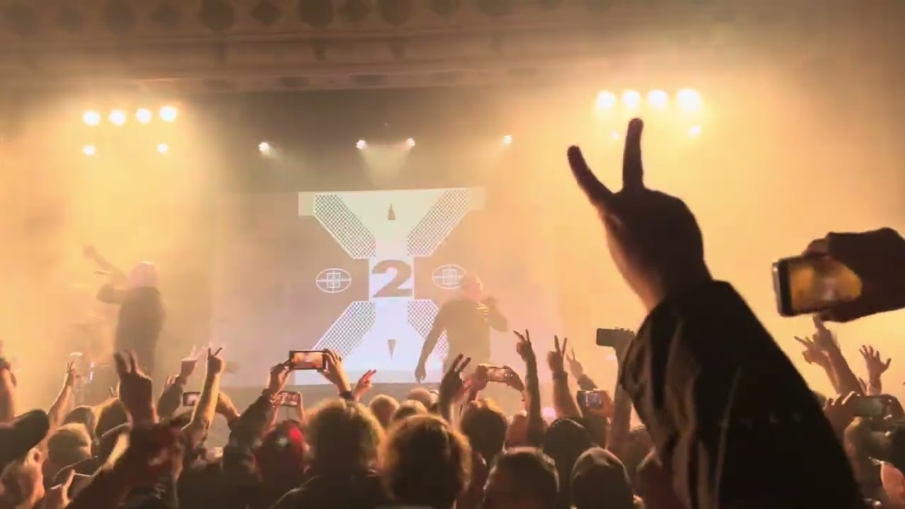 Front 242- Headhunter @chicago metro #waxtrax