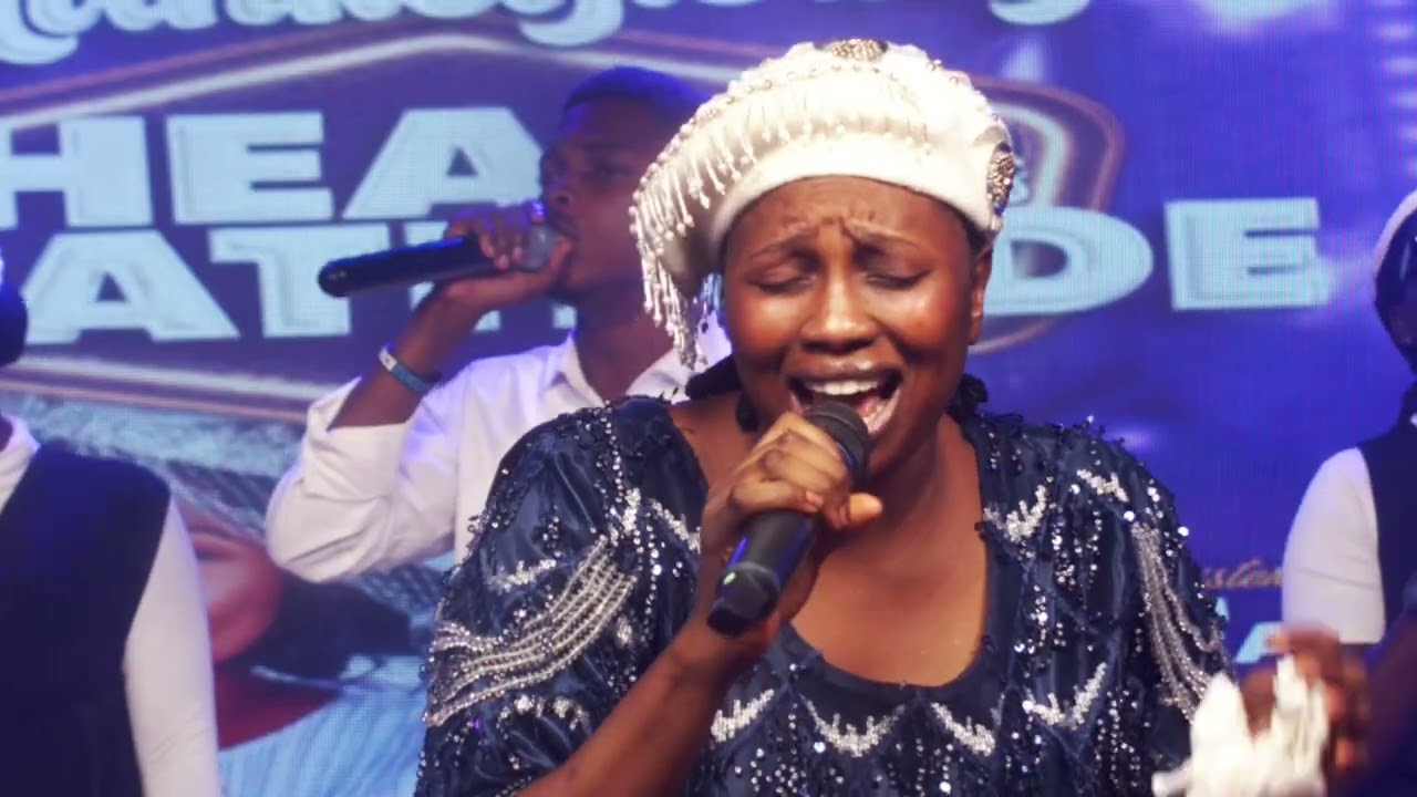 Heart of Gratitude || New Year Thanksgiving With Beejay Praise