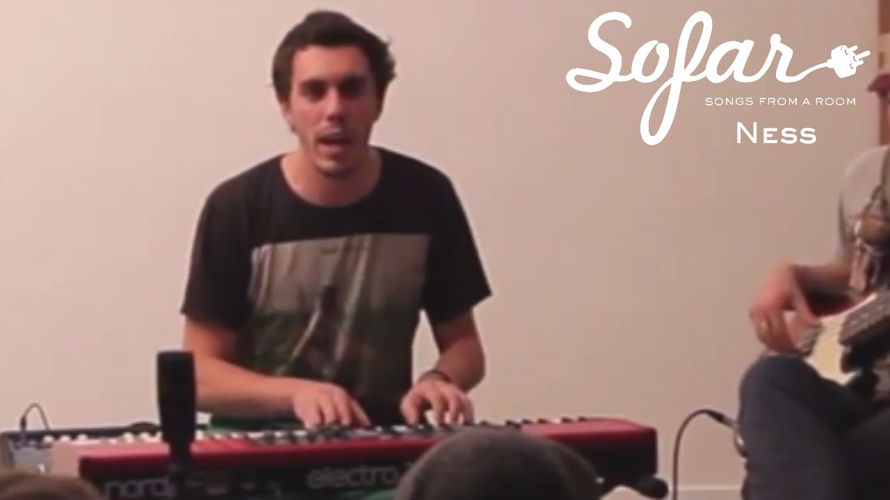 Ness - Winter Song | Sofar Paris