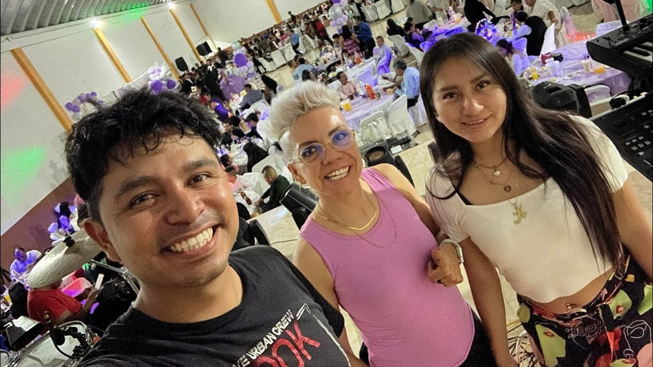 La cumbia del oso con José Juan y sus teclados￼