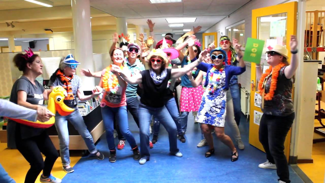 Lipdub 'Droom, durf, doe en deel' teamuitje Wethouder van Eupenschool '