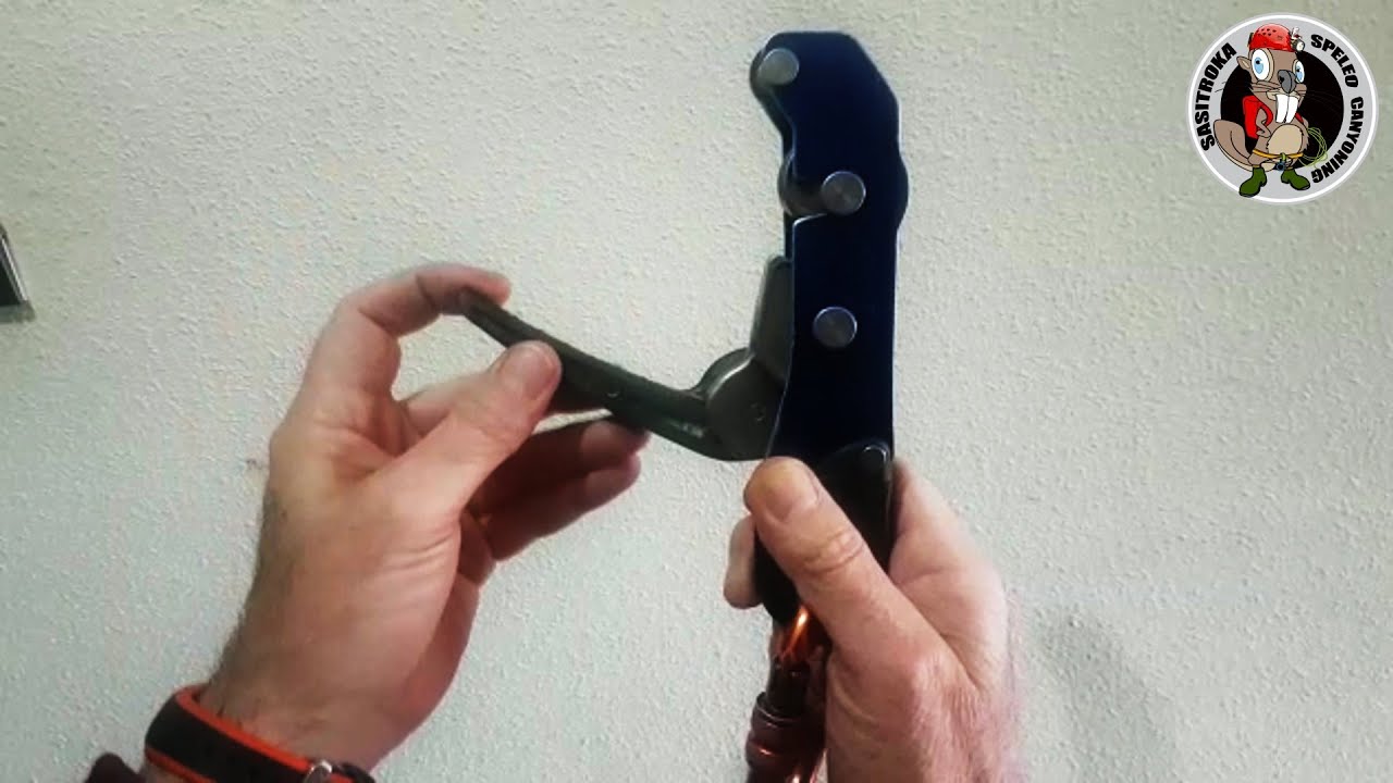 Nuevo STOP de PETZL. Descendedor de espeleología