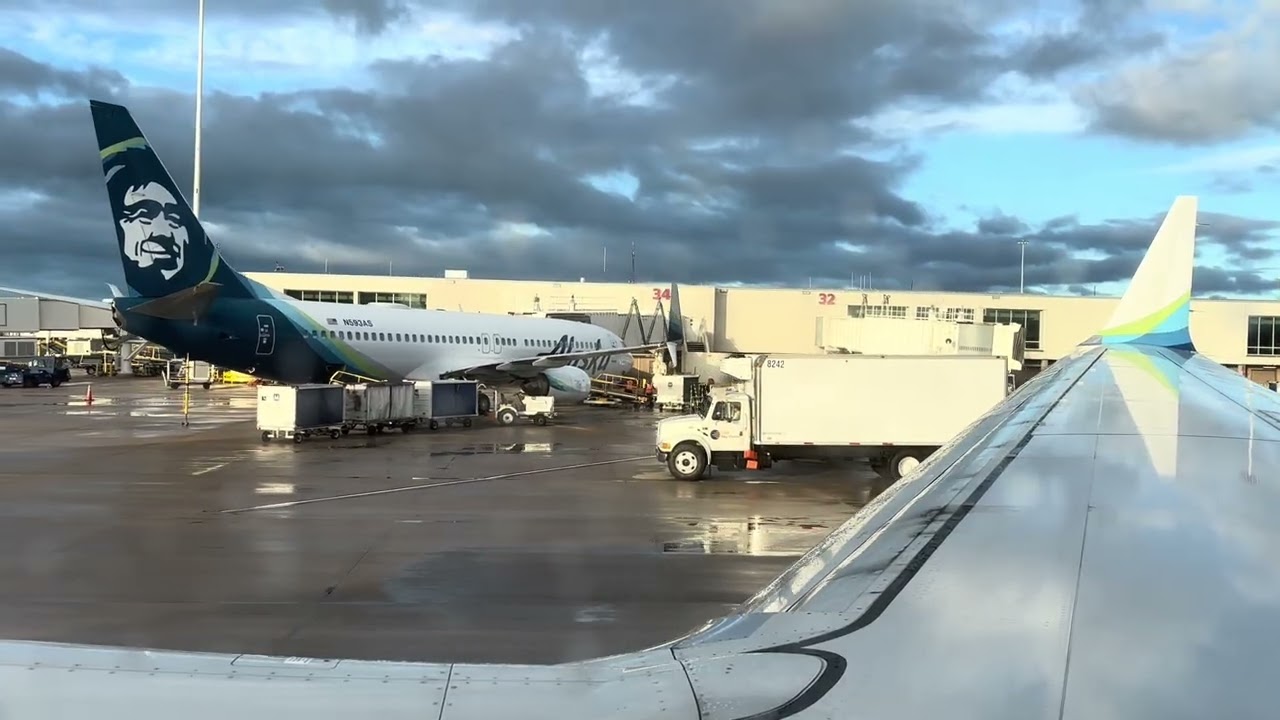 (MCO) Orlando Florida pushing back at gate / taxi / takeoff (06/12/2024)