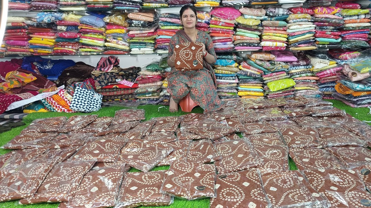 इंस्टाग्राम का वायरल सूट 650 के 2 फ्री शिपिंग-9306367674