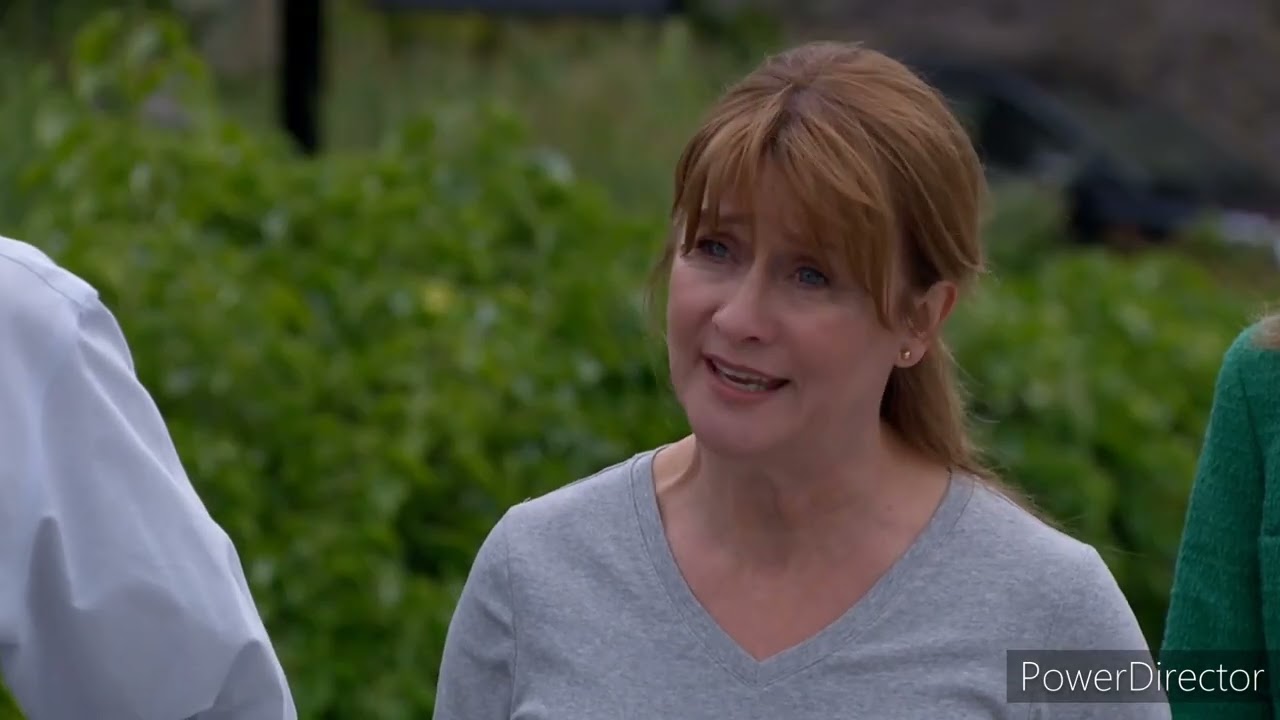 Emmerdale - Bob and Cathy Argue In The Street (14th September 2023)