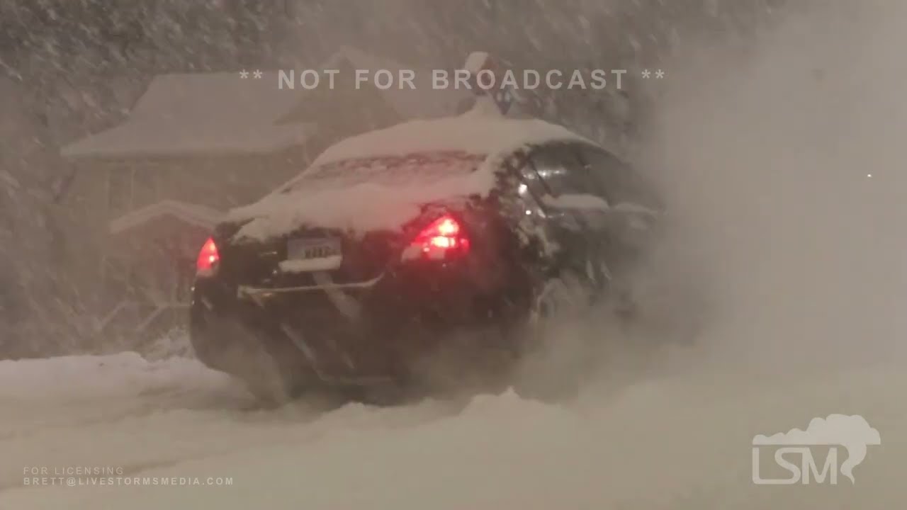 12-08-2022 Sioux Falls, SD - Jack Knifed Semi, Spin Outs, and Slide Offs