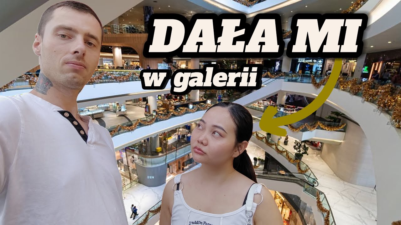 Tajka  DAŁA mi w galerii... Bangkok
