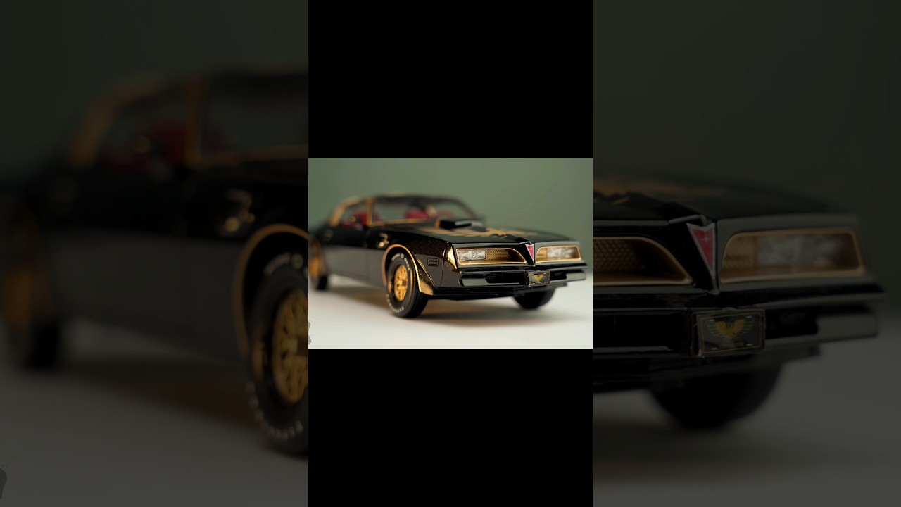 Restoration 1977–78 Pontiac Firebird Trans Am (Bandit Edition)