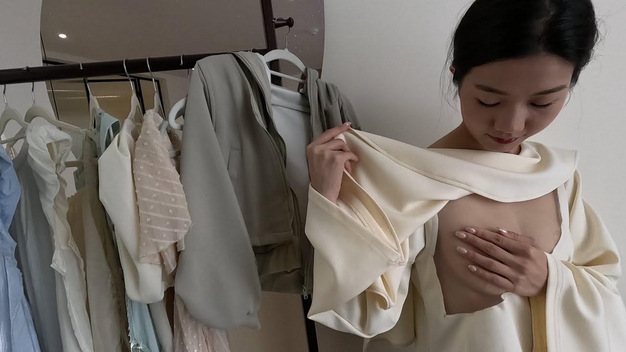 大方的居居来啦，今天展示我们proudfox设计的秋款上衣