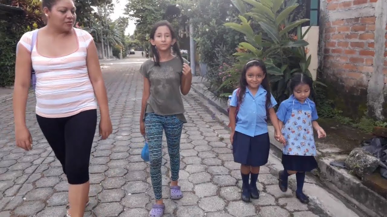 #Elsalvador  #elsalvador4x4 Conociendo la Escuela de Paola El salvador 4x4