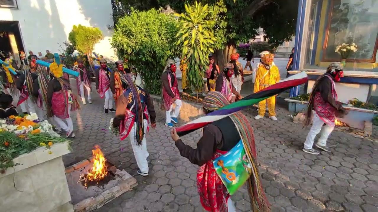 Inicio de la Fiesta Salida de los Cotlatlastin // SANTA CRUZ 2024