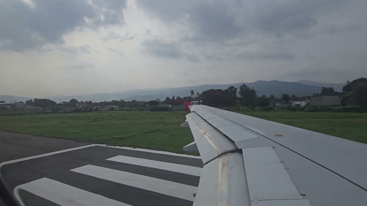 Aero Dili 8G181 DIL-DPS 4W-AAL Take-off