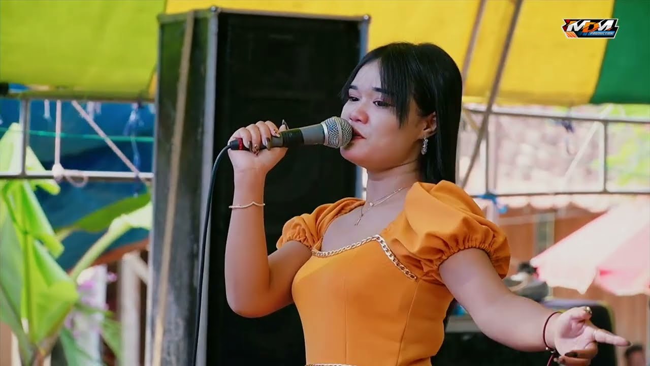 HAKIKAT SEBUAH CINTA - VERONIKA - NEW SATRIA MUSIC - LARIS MANIS AUDIO - MDM MULTIMEDIA