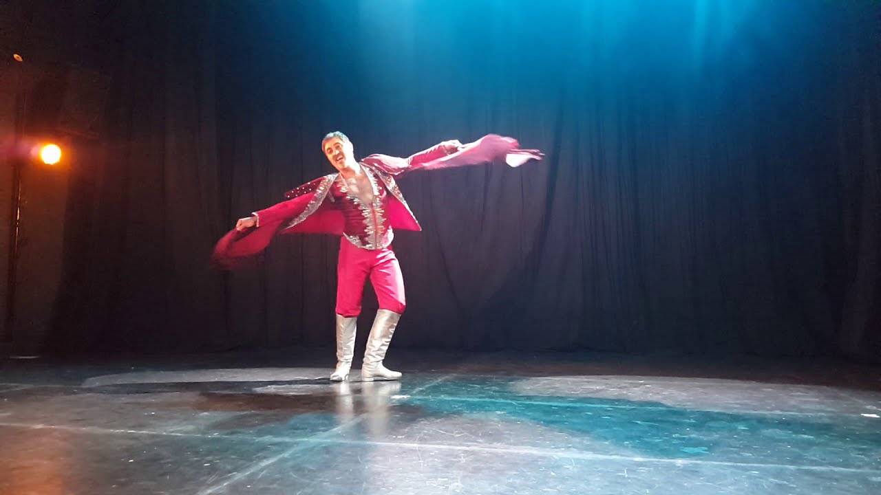 Amir Thaleb -Oriental dance  Ahla Tarik by Faiza Ahmad/Horus Arab Music Band.