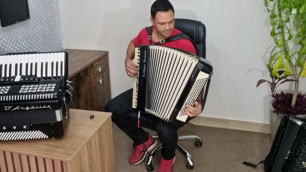HINO: 423(Santa Ceia) SÓ O SANGUE PRECIOSO EXPIADOR@MisaelAlvesAcordeonista