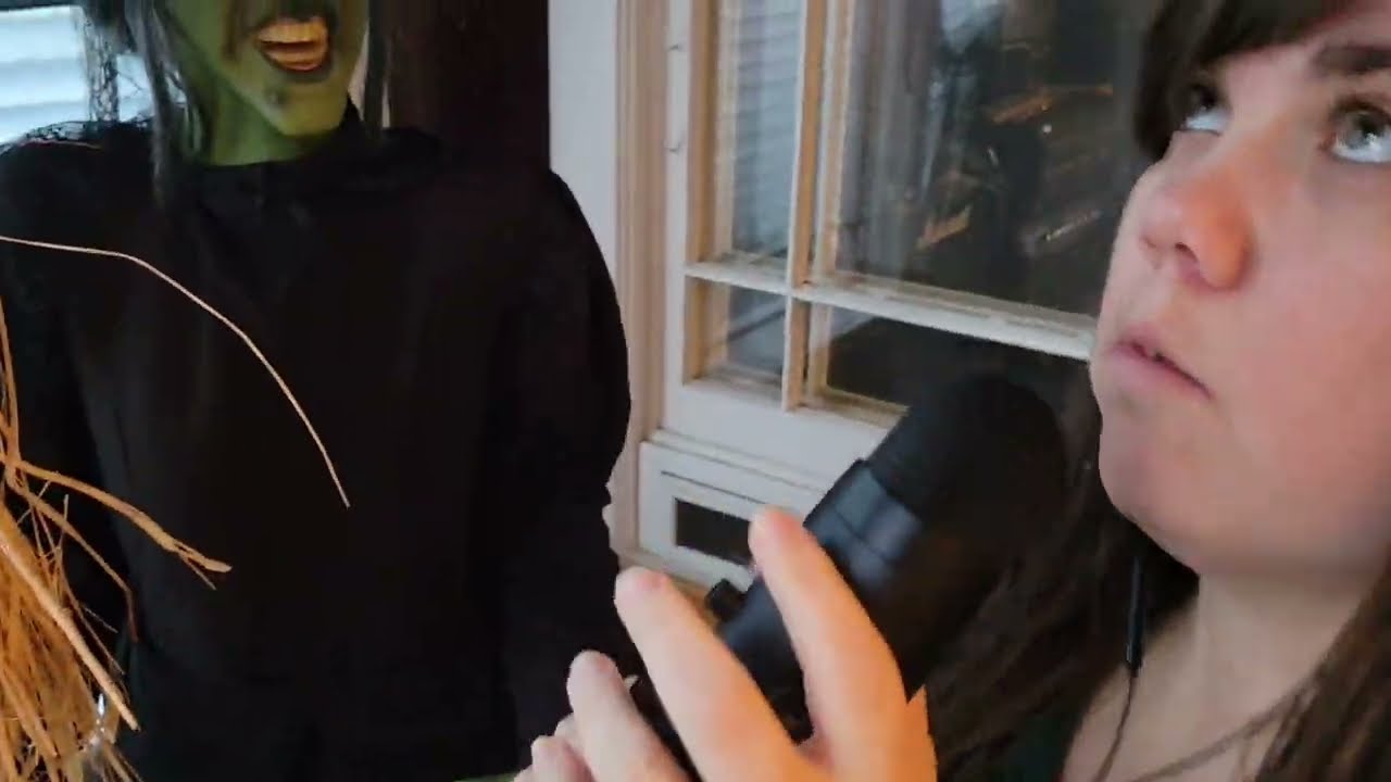 ASMR halloween decoration tour!