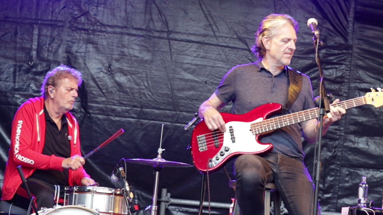 3JS - De Toekomst, Openluchttheater Aan het Water (De Blauwe Kei) te Veghel op 16-07-2021