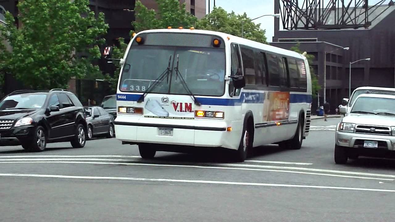 MTA NYCT Bus: 1998 Nova-RTS B47 Bus #9444 on Park Ave