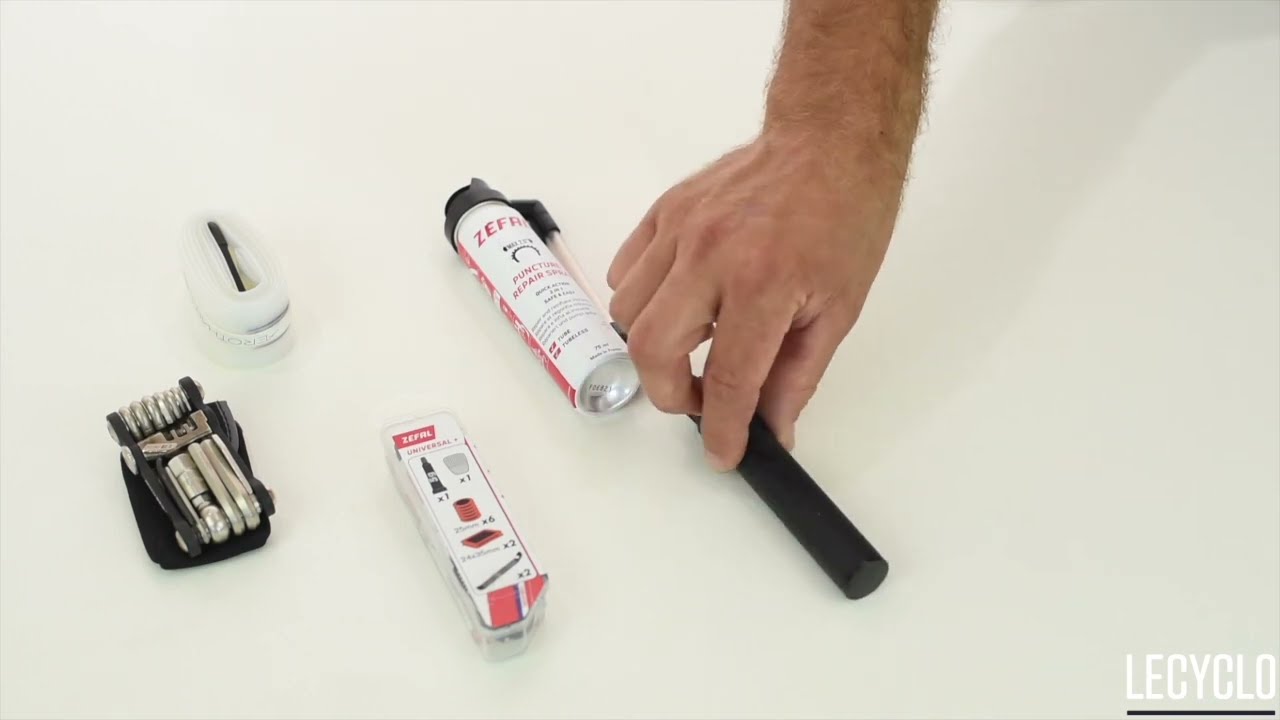 Voyage à vélo : quels outils emporter pour la réparation ?