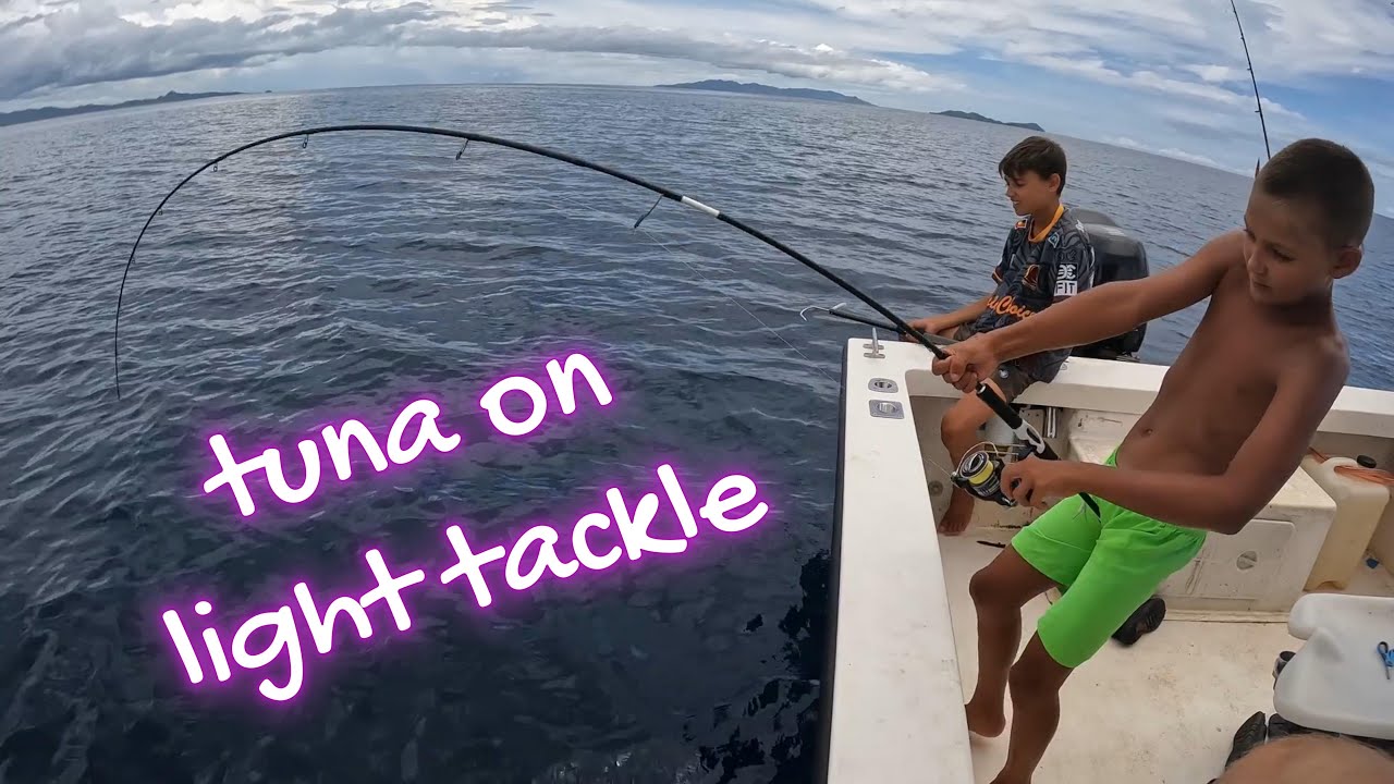 Tuna Battles & Poke Bowls: Epic Family Fishing in Fiji - EP.13