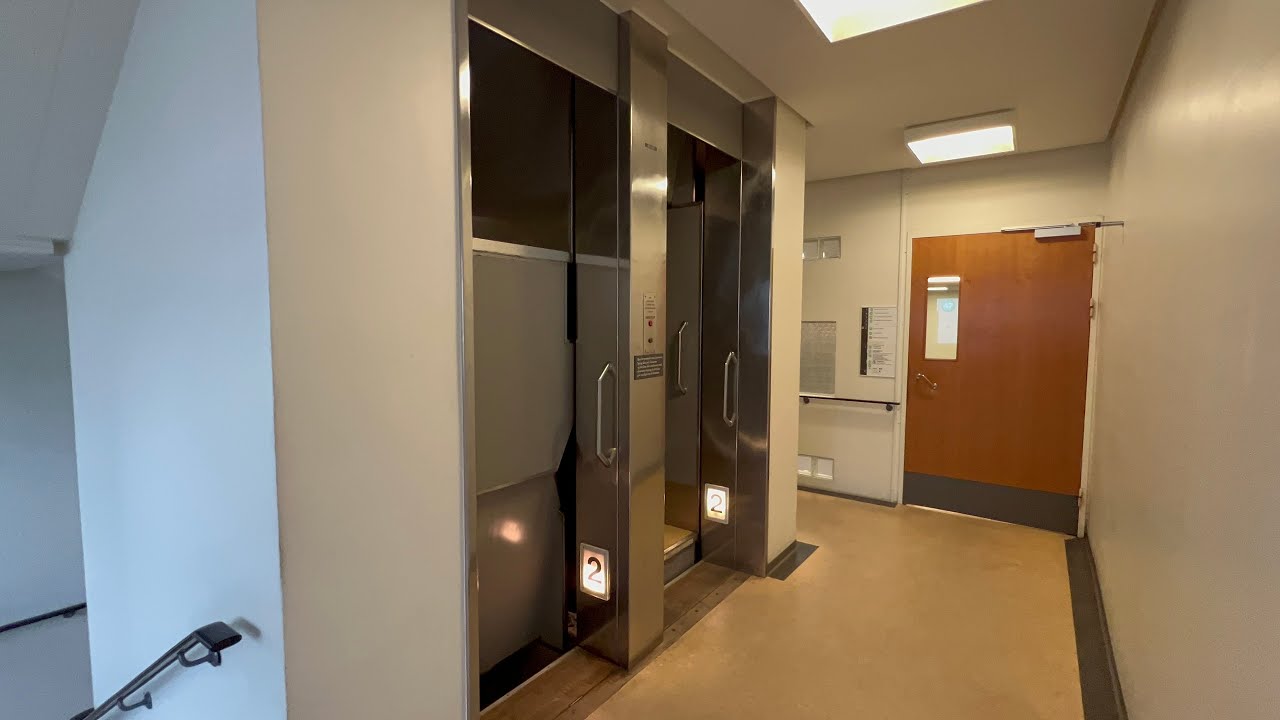 1970 Siemens Paternoster Elevator @ Horsens Hospital, Horsens, Denmark.
