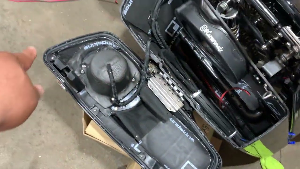 Overview Of The 2007 Harley Davidson Street Glide PRV Audio+NVX Audio System Saddle Bag Wiring!