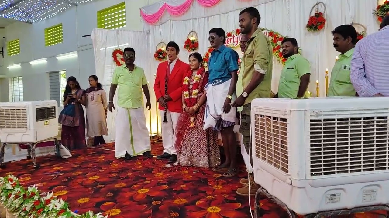 𝚆𝙾𝚁𝙺 𝚊𝚝 ஆமத்தூரில் 𝗚.வைரம் பேண்ட்டுடன் மகிழ்ச்சியில் ஆடிய 𝐌𝐆𝐑 #musicband#mgr #dancevideo 📲𝟵𝟴𝟰𝟯𝟰𝟯𝟭𝟯𝟮𝟯