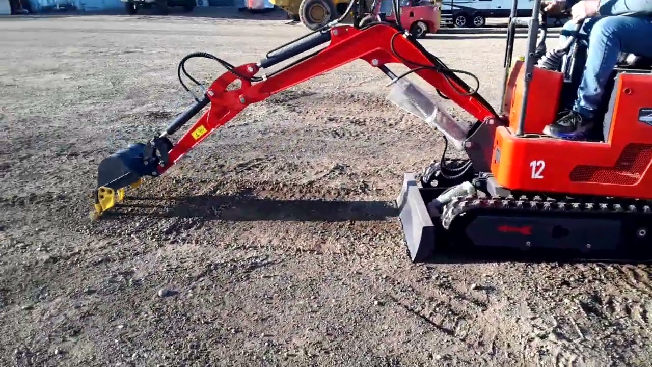 2025 MINI EXCAVATOR ZJ-12 13.5 HP 420CC GASOLINE BRIGGS & STRATTON ENGINE ***UNUSED***